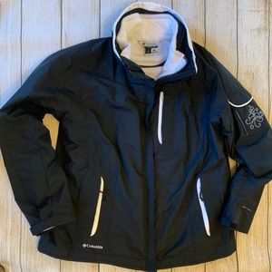 Women’s Columbia black winter coat 3 in 1. 1X.